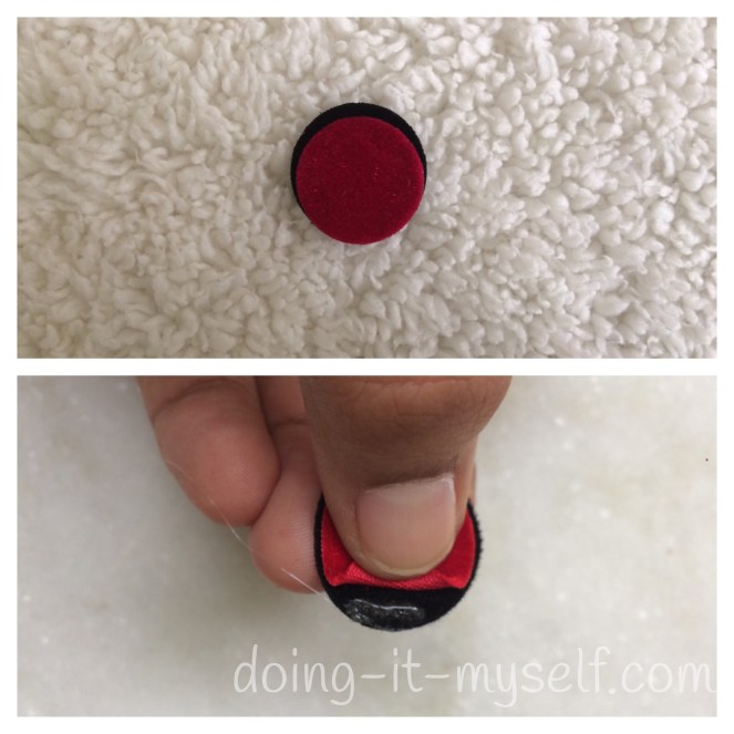 Internally tanget circles glued at the bottom